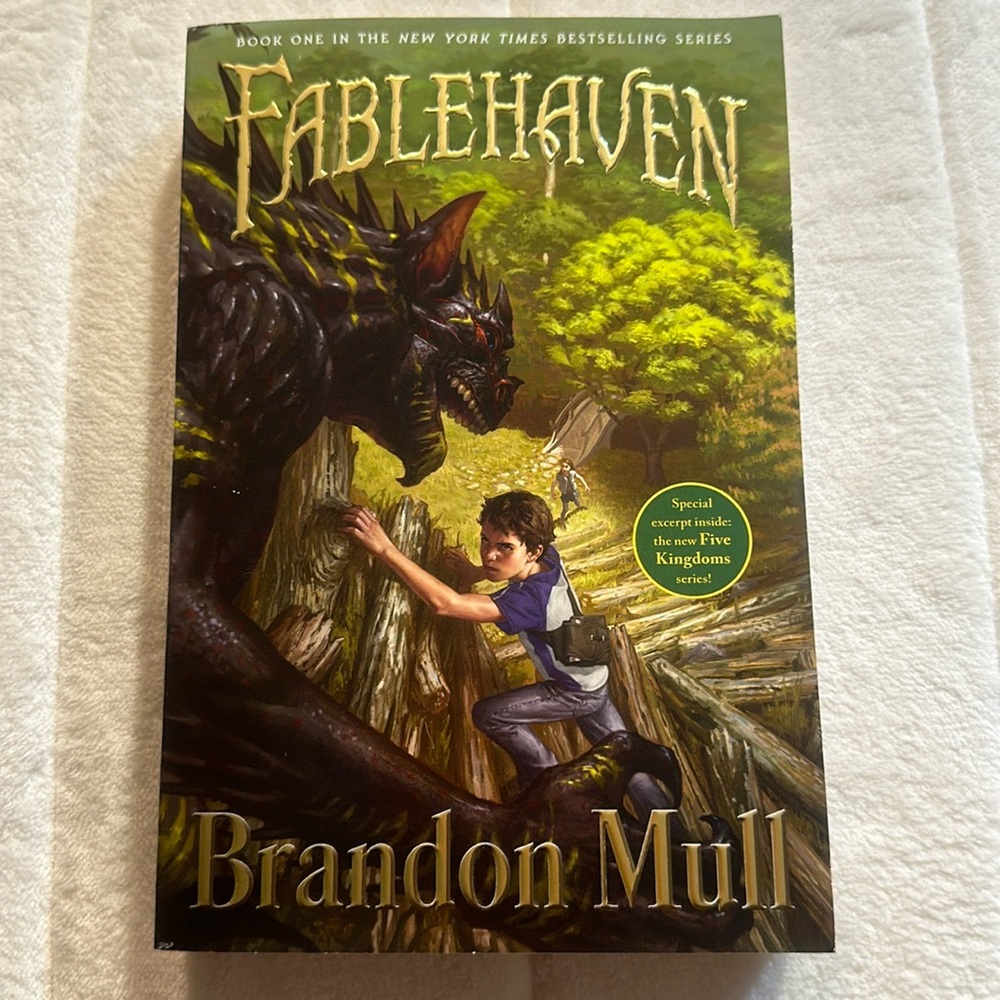☄️2/$15☄️ Fantasy. Fableheaven